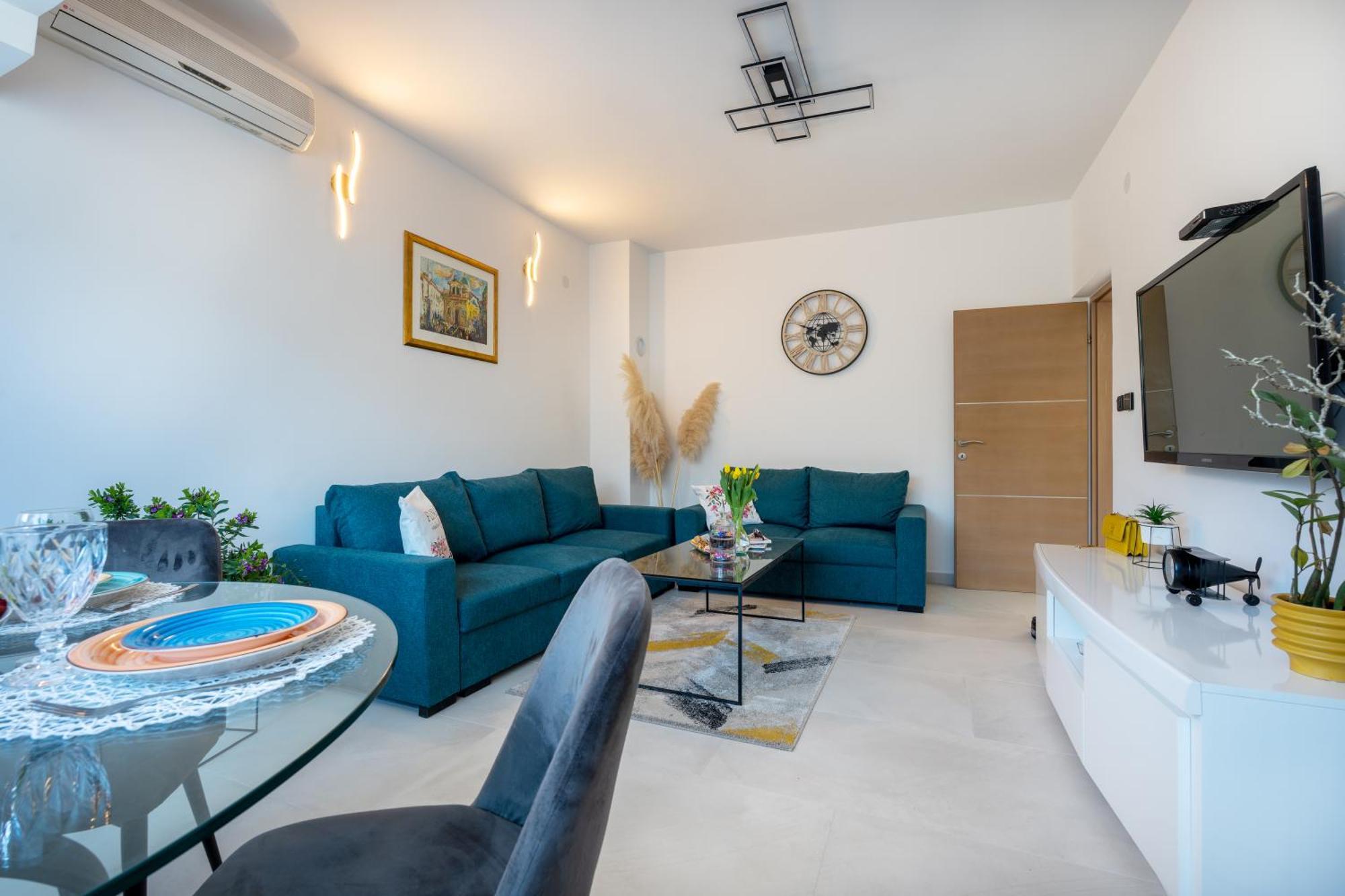 Villa Ivona With Swimming Pool And Jacuzzi Oslje Luaran gambar